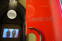 Роберто Кавалли откроет ночные клубы в Киеве , Москве и Питере