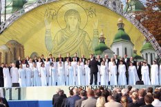 24 сентября в Киеве состоялся праздник по случаю тысячелетия со дня основания Софиевского Собора.