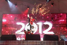 Новый год 2012 на Майдане Независимости- Море позитива и радости