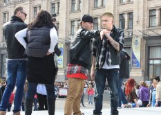 Майдансеры на Киевском  параде Юморина 2012 по размаху и количеству участников затмили Одесскую  Комедиану
