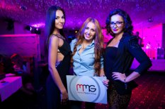 Models Home Party в Зима Бар
