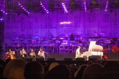 Новогодний концерт на Софийской площади