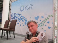 Автограф-сессия Monatik в Ocean Plaza