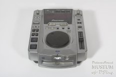 Профессиональное диджейское оборудование - DeluxeSound Collection
