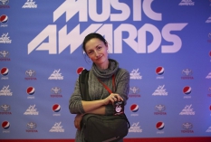 Красная дорожка M1 Music Awards:Инь Ян