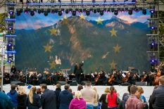 Урочиста церемонія відкриття Дня Європи в Україні на Софійській площі