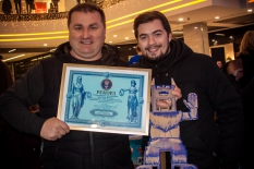 Встановлення рекорду України у створенні найдовшого треку Hot Wheels в ТРЦ Gulliver