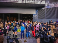 Церемония открытия звезд Ольге Лящук и Михаилу Завьялову на Площади Звезд возле ТРЦ Gulliver