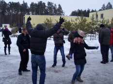 День Защитника Отечества компания РТМ Украина провела в снежном лесу