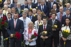Державні заходи до Дня Незалежності України - Покладання квітів до пам'ятників Тарасу Шевченку та Михайлу Грушевському