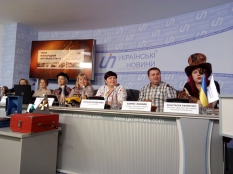 Офіційна прес-конференція III-го Міжнародного фестивалю стилю “РетроФест” в прес-центрі “Українські новини”